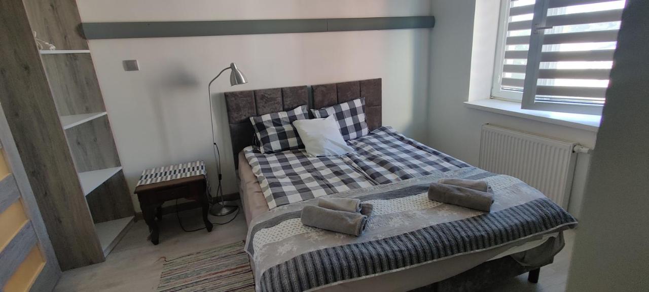 Nad Rustika Apartment กดิเนีย ภายนอก รูปภาพ