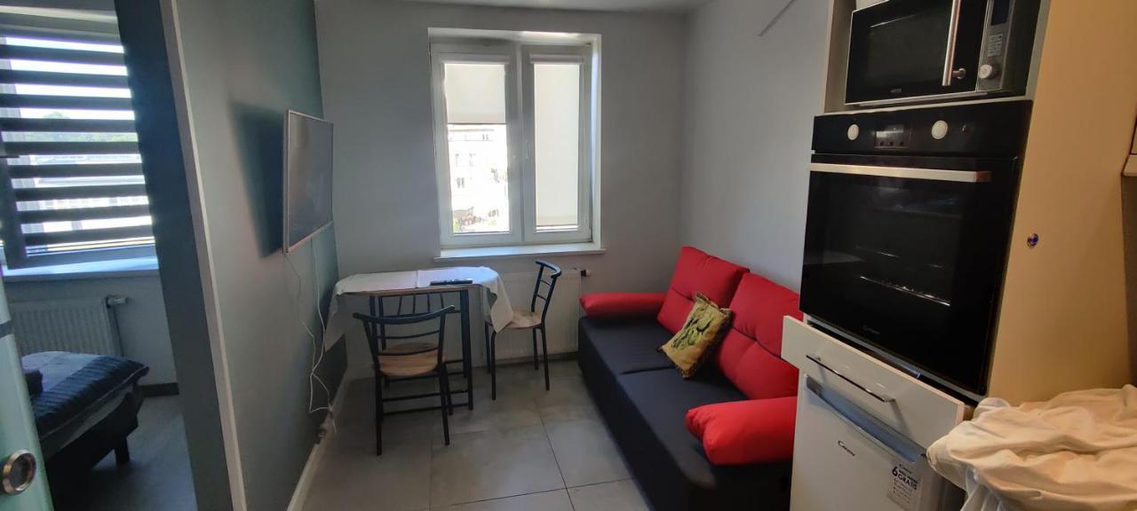 Nad Rustika Apartment กดิเนีย ภายนอก รูปภาพ