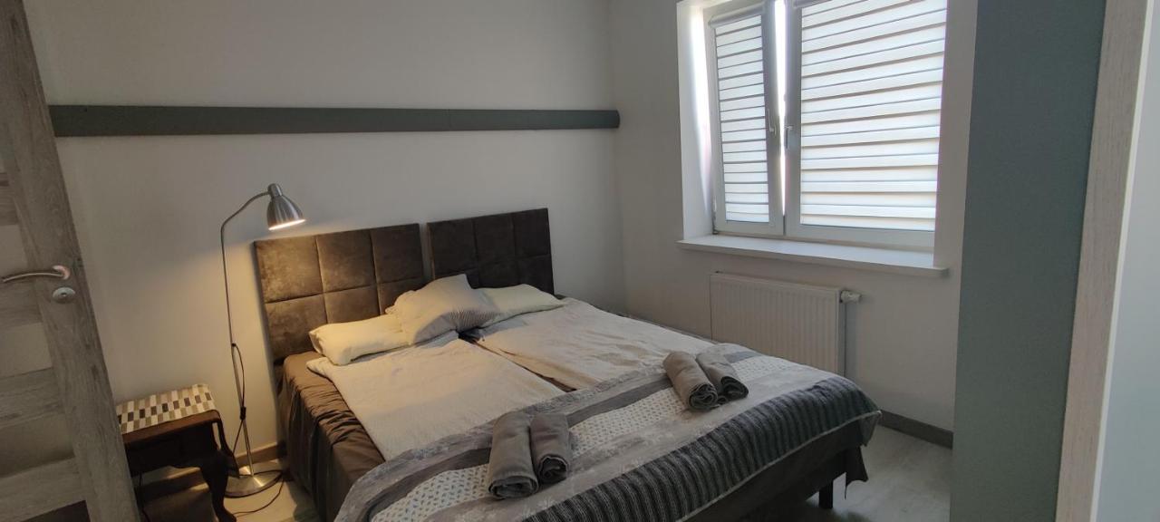 Nad Rustika Apartment กดิเนีย ภายนอก รูปภาพ